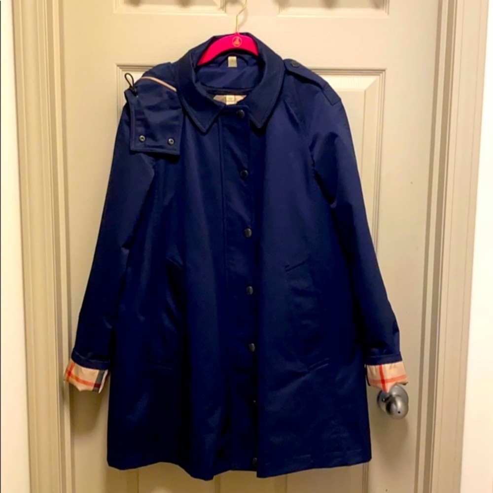 Burberry bowpark raincoat/trench coat